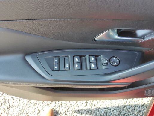 Peugeot 408 ALLURE PACK 1.2 130k AUT8 DPH
