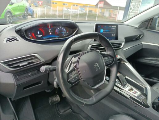 Peugeot 5008 Allure 1.2 PT 130k EAT6