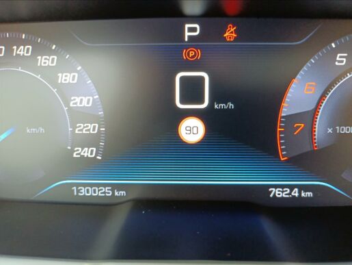 Peugeot 5008 Allure 1.2 PT 130k EAT6