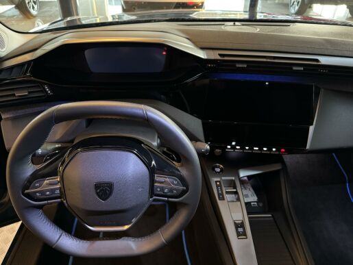 Peugeot 408 Allure Pack 180k e-EAT8_KP