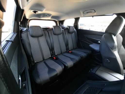Peugeot 5008 ALLURE PACK 2.0 BHDi 180k EAT8