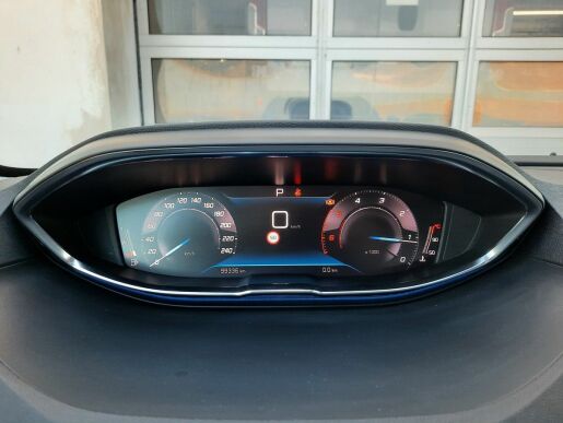 Peugeot 5008 ALLURE PACK 2.0 BHDi 180k EAT8