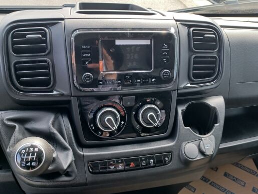 Peugeot Boxer Furgon 4350 L4H2 BlueHDi 180k