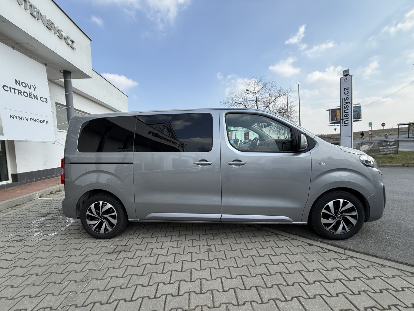 Foto vozidla Citroën SpaceTourer 2