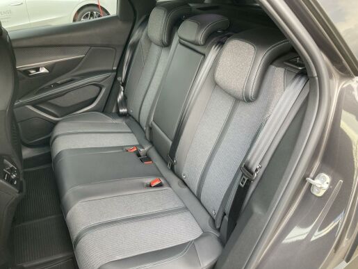 Peugeot 3008 ALLURE PACK 1.5 BHDi 96 kW
