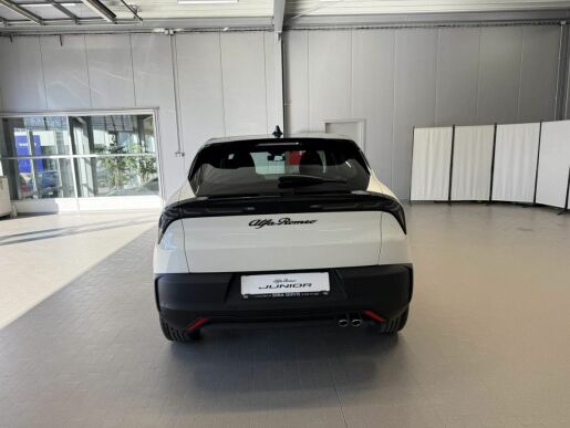 Alfa Romeo Junior Ibrida 1.2 Turbo Hybrid 145k