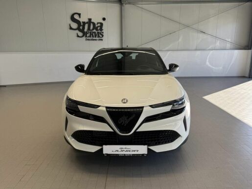 Alfa Romeo Junior Ibrida 1.2 Turbo Hybrid 145k
