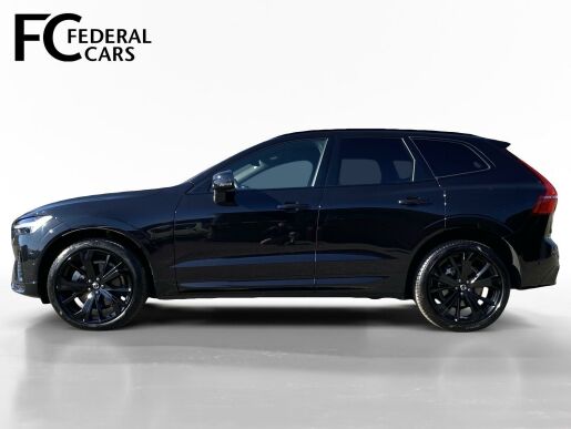 Volvo XC60 B5 (benzín) AWD// BLACK edit.