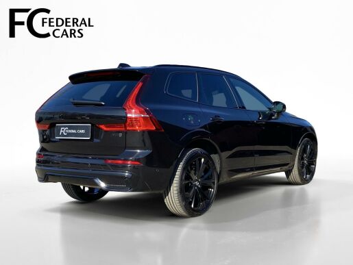 Volvo XC60 B5 (benzín) AWD// BLACK edit.
