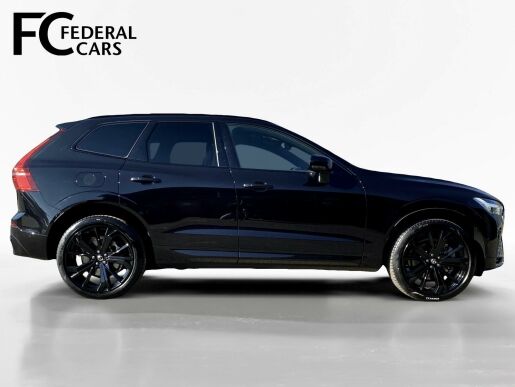 Volvo XC60 B5 (benzín) AWD// BLACK edit.
