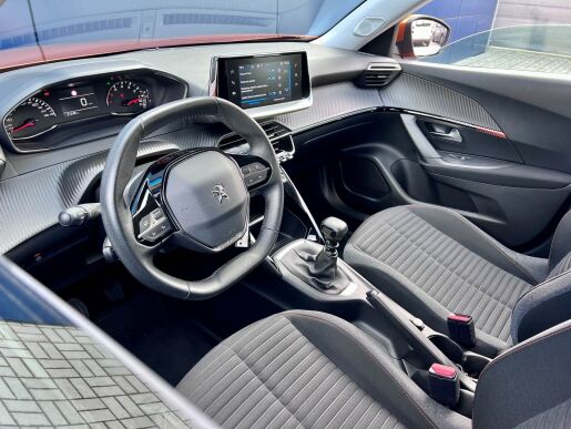 Peugeot 2008 ACTIVE PACK, 100 koní, ČR, DPH