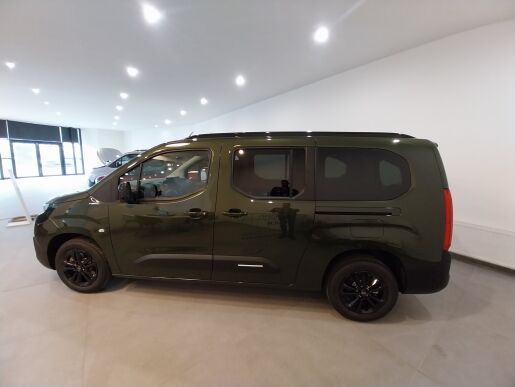 Citroën Berlingo osobní XL MAX 1.5 BlueHDi 130 S&S MAN6