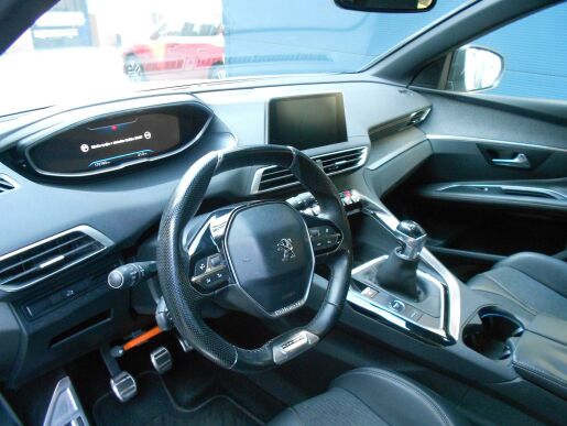 Peugeot 3008 GT Line 2.0HDi 150k panorama