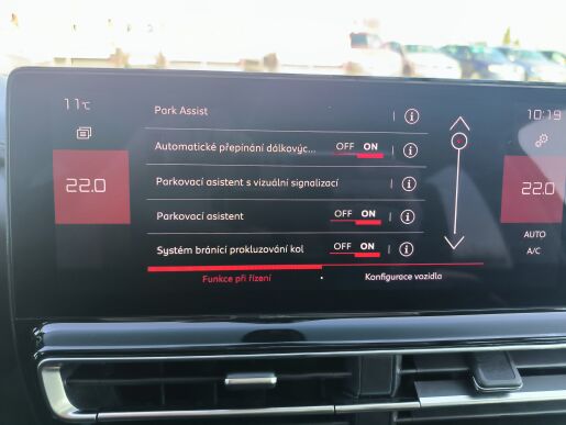 Citroën SUV C5 Aircross MAX 1.5 Hdi 130k EAT8 Alcantara - modrá Eclipse