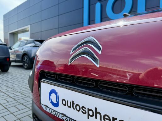 Citroën C4 Cactus SHINE, 110 koní, kamera, navigace