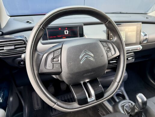 Citroën C4 Cactus SHINE, 110 koní, kamera, navigace