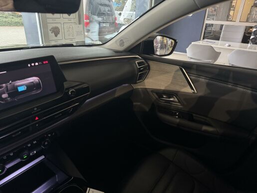 Citroën C5 X SHINE PACK 225k_KP