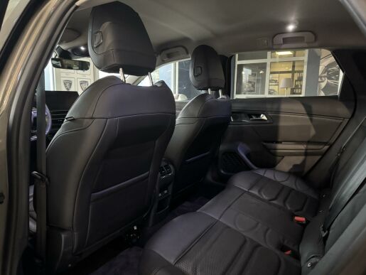 Citroën C5 X SHINE PACK 225k_KP