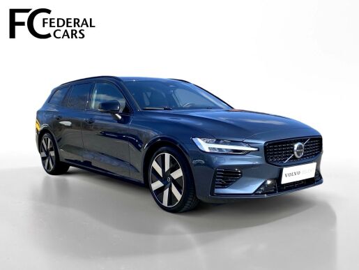 Volvo V60 T6 AWD RECHARGE + sada pneu