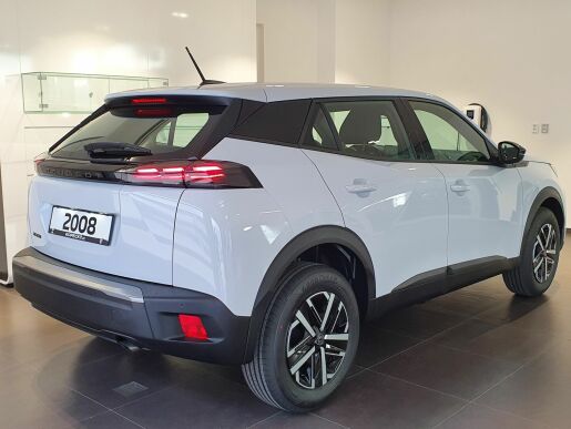 Peugeot 2008 STYLE PureTech 100 S&S MAN6