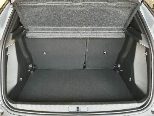 Peugeot 2008 STYLE PureTech 100 S&S MAN6