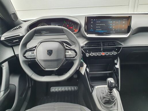 Peugeot 2008 STYLE PureTech 100 S&S MAN6