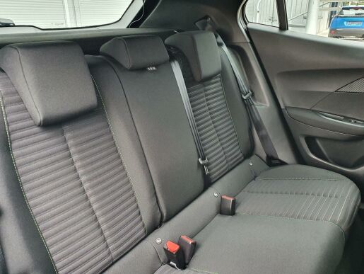 Peugeot 2008 STYLE PureTech 100 S&S MAN6