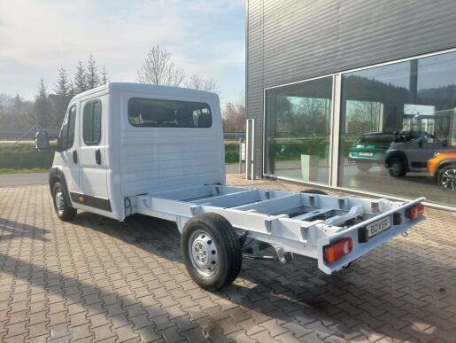 Peugeot Boxer Šasi dvoukabina 4350 L4 BlueHD