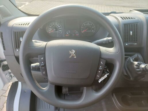 Peugeot Boxer Šasi dvoukabina 4350 L4 BlueHD