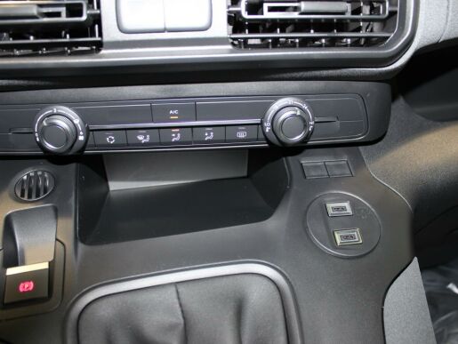 Peugeot Rifter ALLURE BlueHDi 130 S&S MAN6 N1