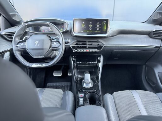Peugeot 208 GT LINE, 100koní, Automat 8st., Navigace