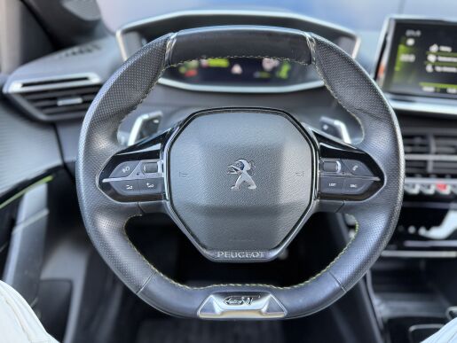 Peugeot 208 GT LINE, 100koní, Automat 8st., Navigace