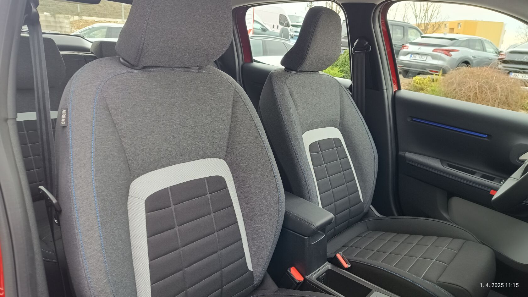 Foto vozidla Citroën ë-C3 4