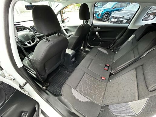 Peugeot 2008 Active 1.2 PureTech MAN5