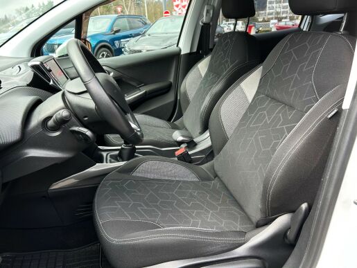Peugeot 2008 Active 1.2 PureTech MAN5