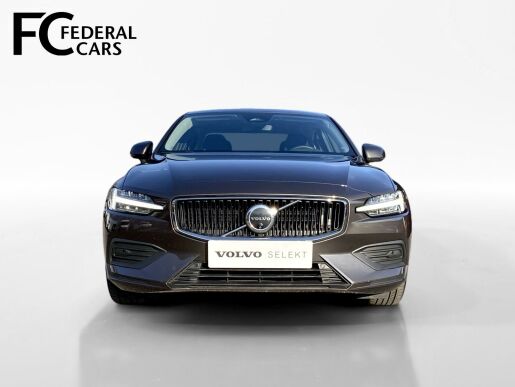 Volvo S60 B4 (benzín) FWD // kamera 360°