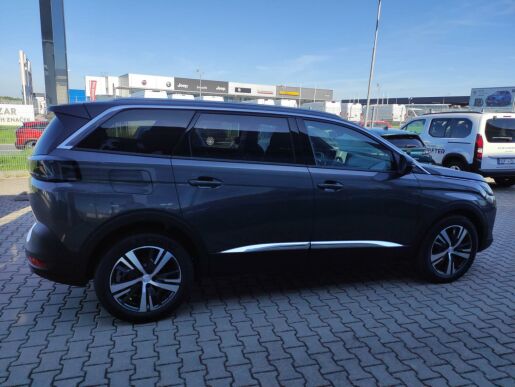 Peugeot 5008 ALLURE PACK 1.5HDI AUT8 7 MÍST