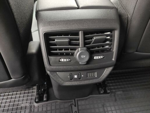 Peugeot 5008 ALLURE PACK 1.5HDI AUT8 7 MÍST