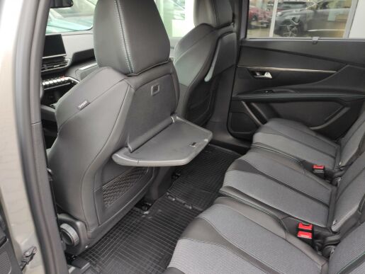 Peugeot 5008 ALLURE PACK 1.5HDI AUT8 7 MÍST