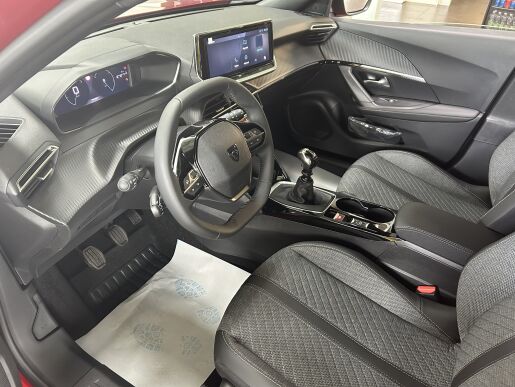 Peugeot 2008 ALLURE PureTech 100k MAN6