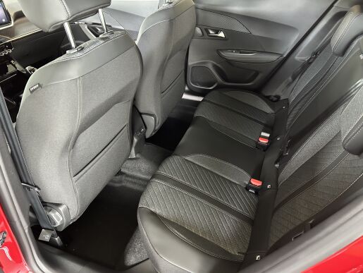 Peugeot 2008 ALLURE PureTech 100k MAN6