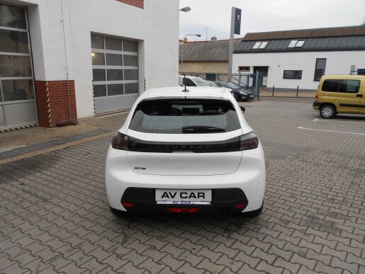 Peugeot 208 STYLE Hybrid 100 e-DCS6