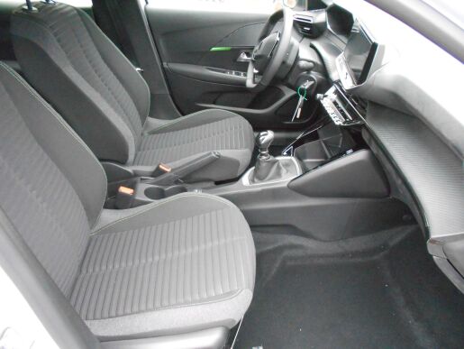 Peugeot 208 STYLE Hybrid 100 e-DCS6