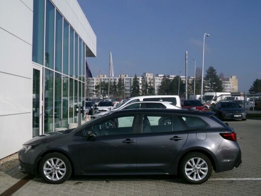 Toyota Corolla COMFORT TECH 1,8 HYBRID 103kW