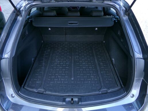 Toyota Corolla COMFORT TECH 1,8 HYBRID 103kW