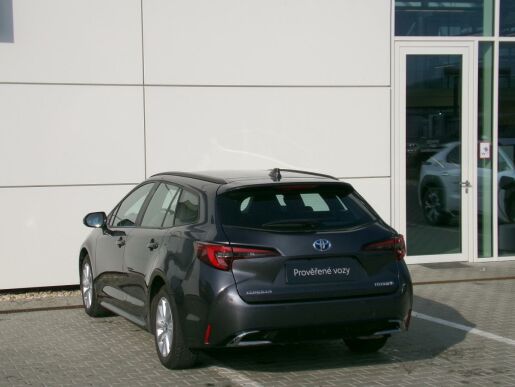 Toyota Corolla COMFORT TECH 1,8 HYBRID 103kW