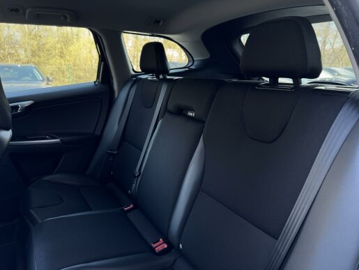 Volvo XC60 D4 AWD AUT (162kW) POLESTAR