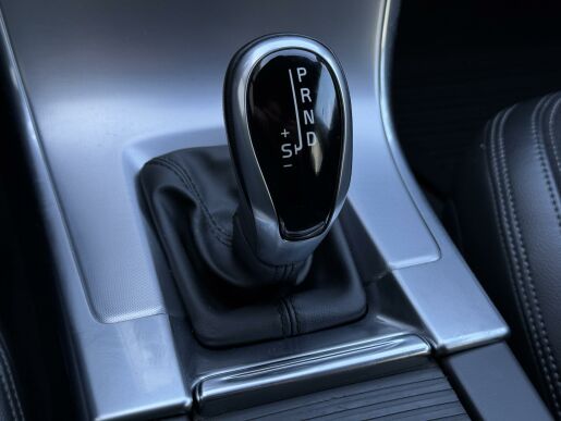 Volvo XC60 D4 AWD AUT (162kW) POLESTAR