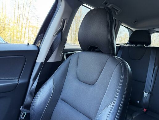 Volvo XC60 D4 AWD AUT (162kW) POLESTAR