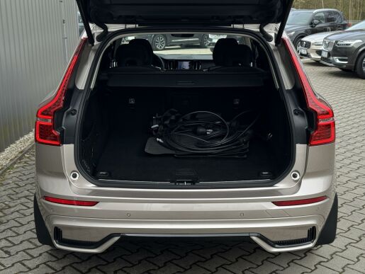 Volvo XC60 T6 AWD RECHARGE PLUS DARK
